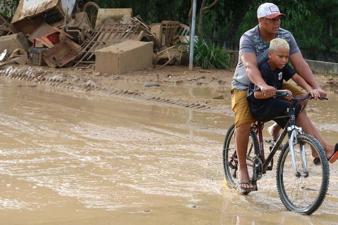 SP: vítimas de inundações no litoral precisam de cadeiras de rodas