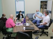HU recebe ambulância nova com emenda do deputado Marx Beltrão