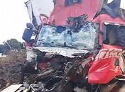 Motorista fica preso às ferragens e morre após colisão entre caminhões na AL-110, em Igreja Nova