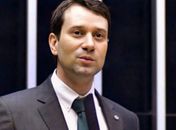 Camara aprova debate proposto por Daniel Barbosa sobre evasão escolar por causas emocionais