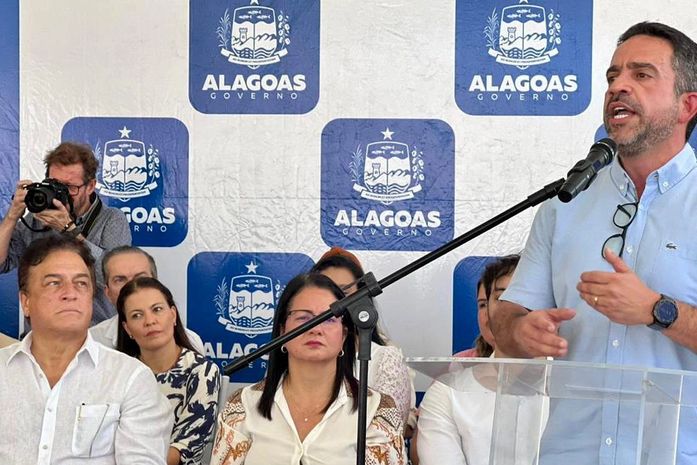 Deputado Galba Novaes participa de inauguração da revitalização de Praça no centro de Maceió