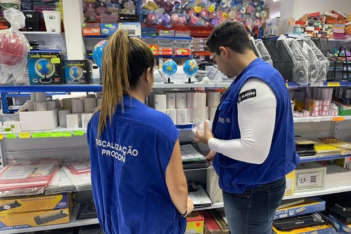 Procon Alagoas divulga pesquisa de preço de materiais escolares mais solicitados em 2024