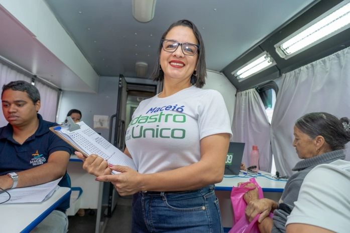 Moradores da Cidade Universitária são beneficiados com atendimentos do Cadastro Único