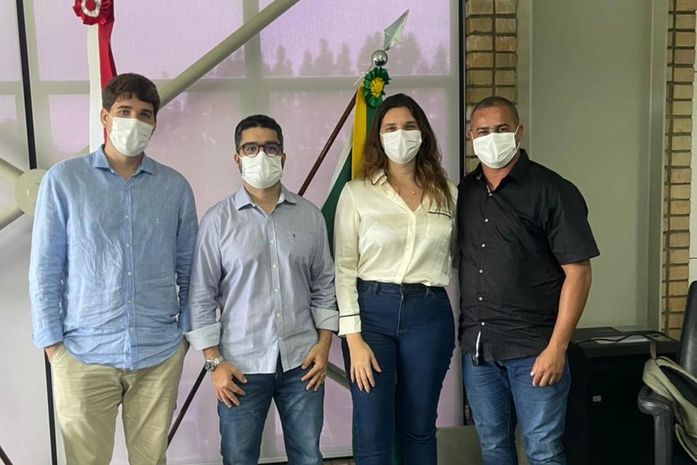 Em reunião com superintendente da SMTT e com secretário-geral de Limoeiro, diretor-presidente do Detran garante instalação de posto avançado no município