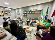 Prefeito Theobaldo Cintra se reúne com Sinteal para debater demandas da Educação de Major Izidoro