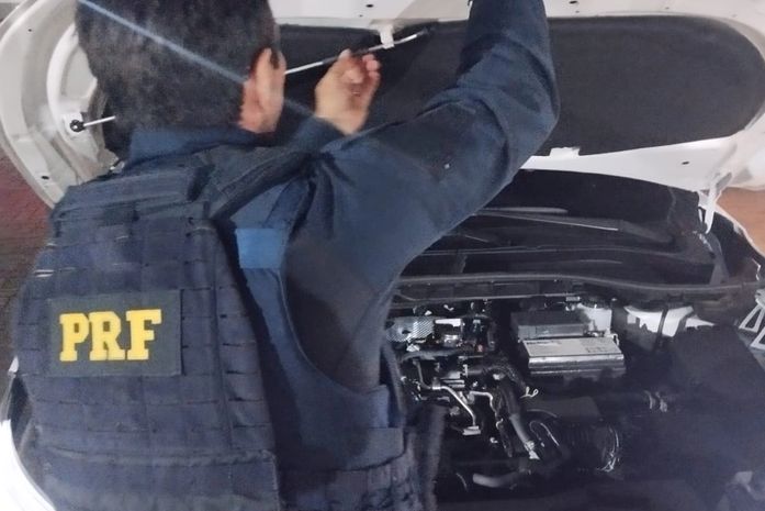 PRF prende homem por receptação e adulteração de sinal identificador, em Maceió