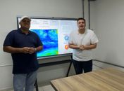 Prefeito Carlos tranquiliza população de Rio Largo e reforça ações emergenciais diante das fortes chuvas

