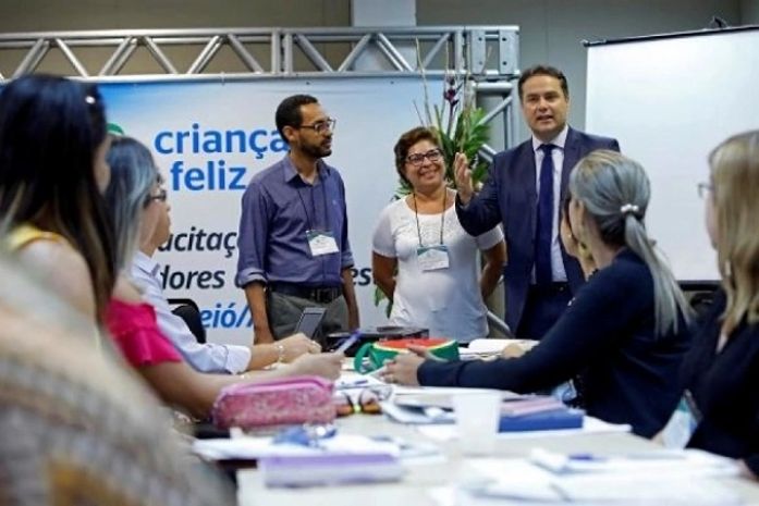 Governador e ministro lançam o Criança Feliz em Alagoas nesta quarta-feira (22)
