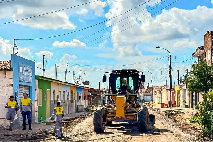 Pavimentação no bairro João Paulo II avança 3 km em Arapiraca
