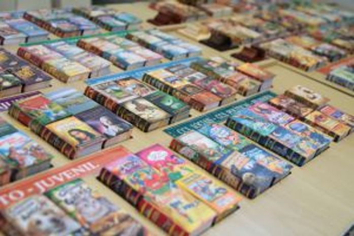 Os menores livros do mundo são atração na 7ª Bienal Internacional do Livro de Alagoas