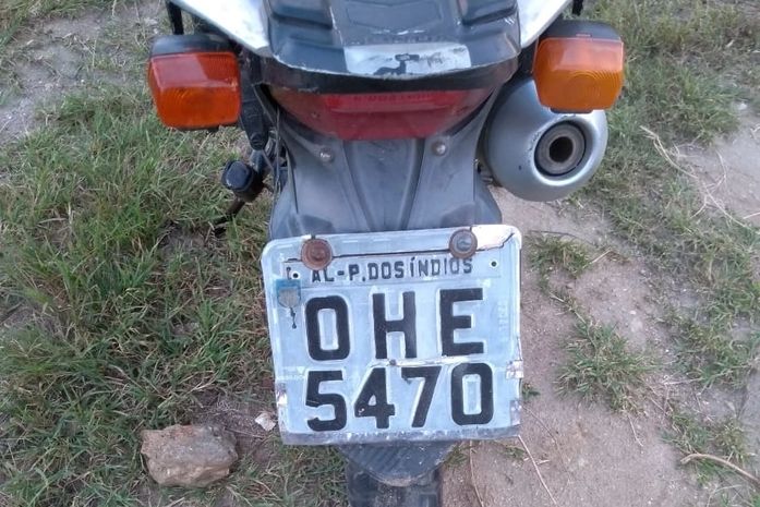 Motociclista morre após colisão de moto contra cerca de arame na AL-210