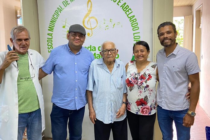 Maestro Braúlio Pimentel visita Anexo Cultural onde Banda que leva seu nome ensaia
