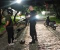 Dupla é presa após furtar motocicleta em estacionamento de shopping na parte baixa de Maceió