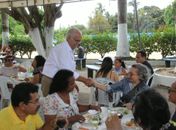 Teófilo destaca legado construído por seu pai durante comemoração ao Dia do Professor