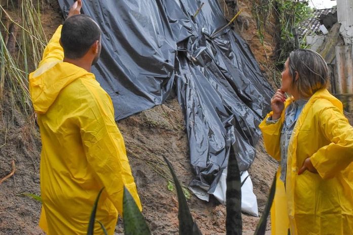 Prefeita de São José da Laje visita bairros e toma providências administrativas para proteger moradores ribeirinhos