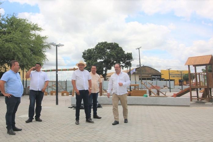 Prefeito Luciano vai entregar moderna área de convívio social no Bonsucesso
