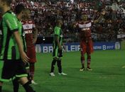 Chico marca dois, Zé Carlos se envolve em confusão e CRB bate o América-MG