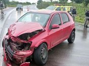 Colisão frontal entre dois carros deixa vítimas feridas na AL-115
