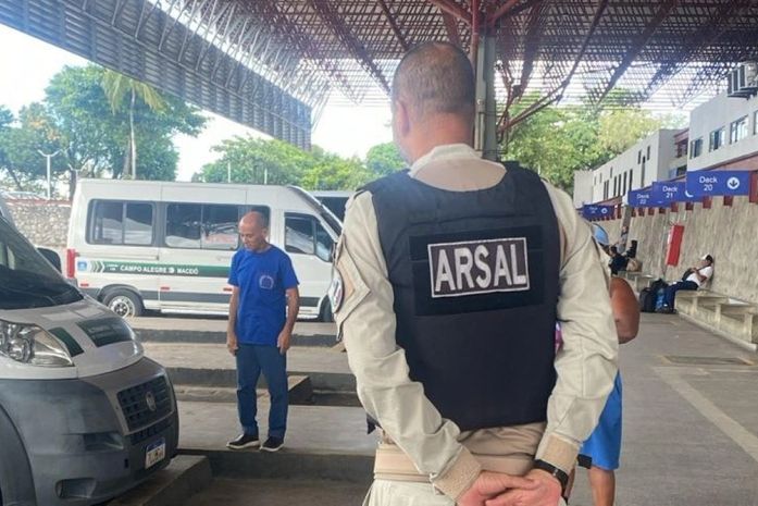 Homem morre após passar mal em terminal rodoviário de Maceió