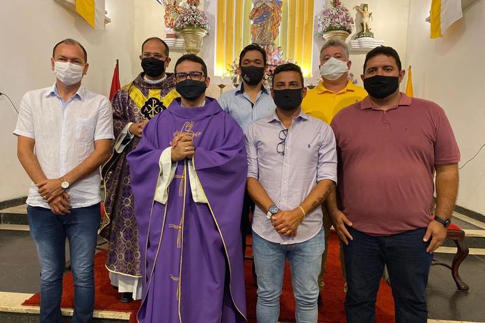 Vereadores de São Miguel dos Campos participam de missa da padroeira