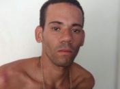 Suspeito de assaltar posto de combustíveis é preso após perseguição e troca de tiros