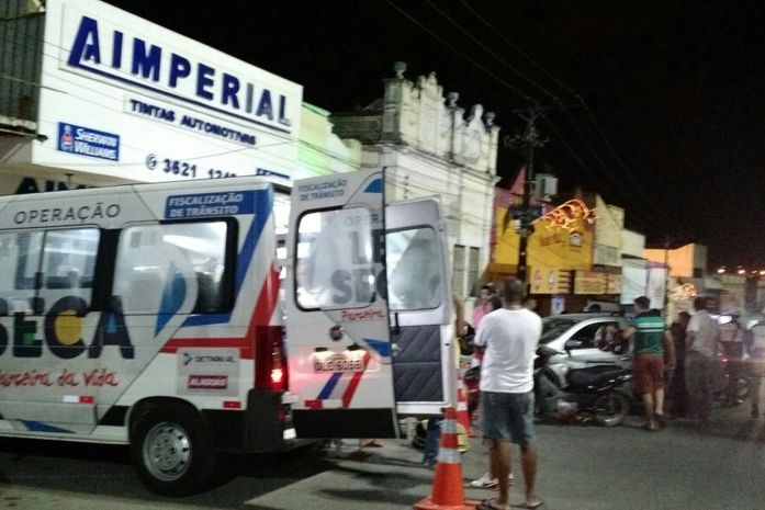 Operação Lei Seca prende 2 motoristas e retira 11 de circulação, em Santana do Ipanema
