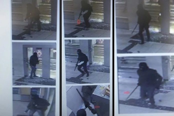 Polícia divulga imagens de assaltantes que explodiram cofre de agência bancária