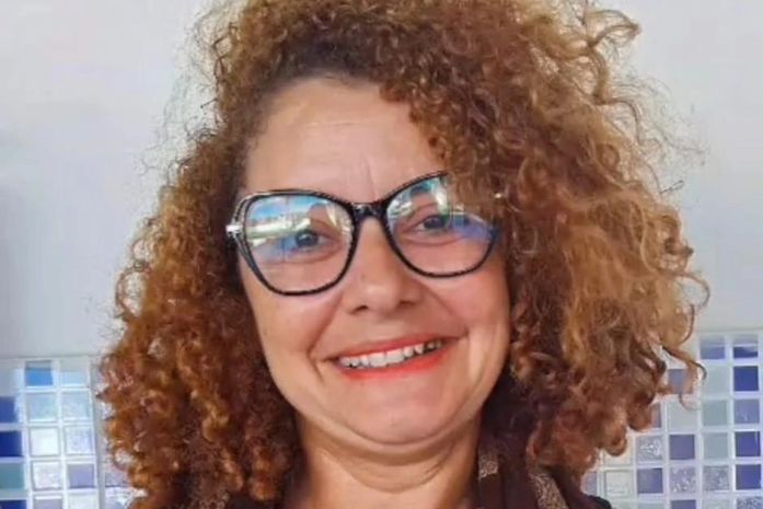 Professora alagoana lança livro sobre inclusão e acolhimento de crianças com deficiência