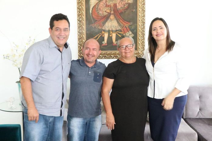 Severino e Fabiana Pessoa garantem apoio de vereadores miguelenses