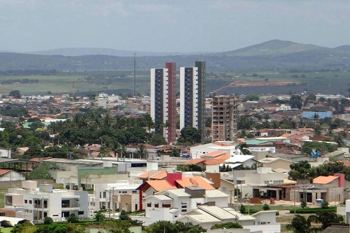 Arapiraca está dividida em quatro grupos políticos