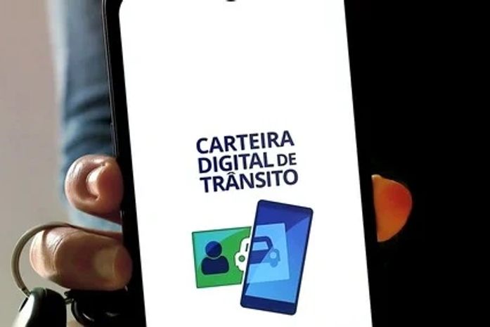 A partir de hoje, bons motoristas terão CNH renovada automaticamente, sem taxas e sem exames