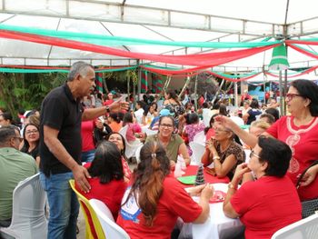 Rs=w:350,h:263,i:true,cg:true,ft:cover?cache=true