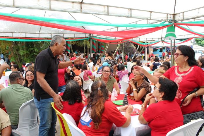 Complexo Tarcizo Freire promove festa de confraternização para seus usuários
