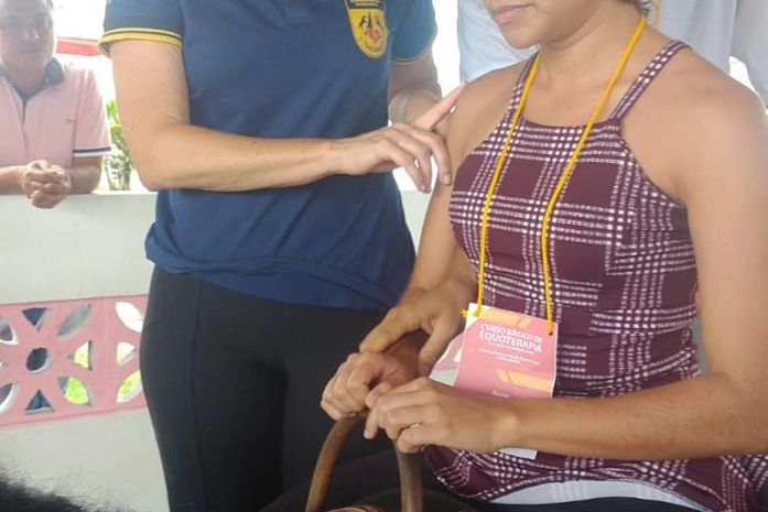 Pestalozzi de Maceió e APAE realizam o primeiro curso de Equoterapia em Maceió