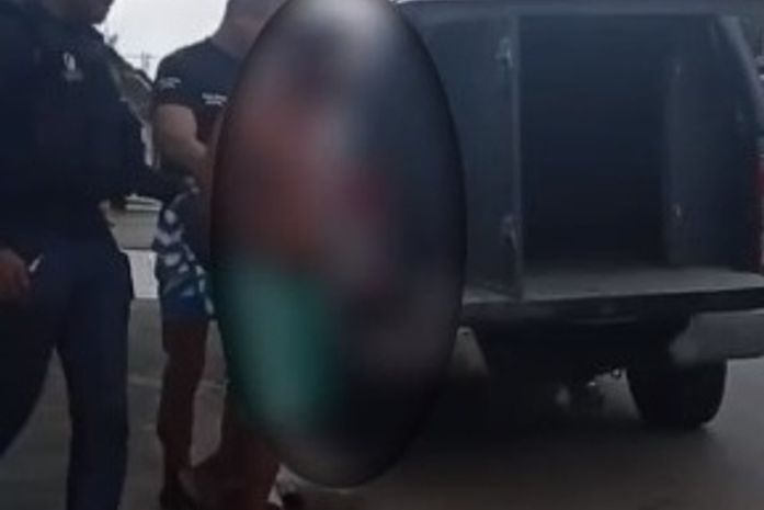 Polícia prende homem acusado de estuprar enteada de 10 anos no interior de AL