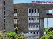 Homem que matou ex com 40 facadas, fotografou o corpo e postou na internet é condenado a 27 anos