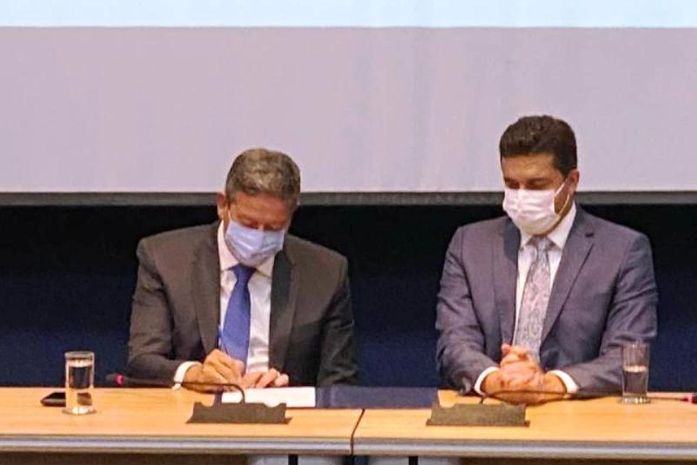 Ministro credita a Arthur Lira prioridade dada a projeto habitacional em Maceió