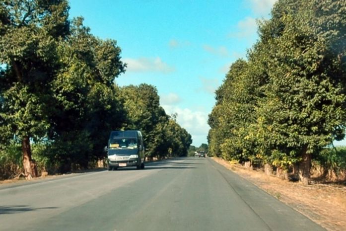 Van de trasporte intermunicipal é assaltada na AL 220