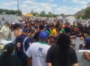 Corpo de enfermeiro morto a tiros em motel é sepultado sob forte comoção no Sertão de AL