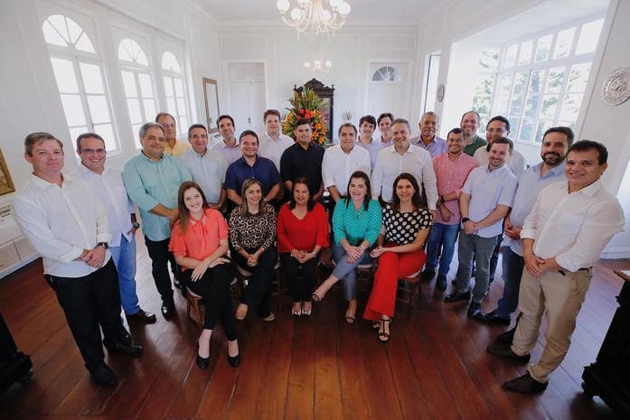 Almoço entre Renan Filho e deputados ficou apenas nas amenidades