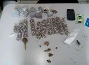 Acusado de vender drogas em residência é preso