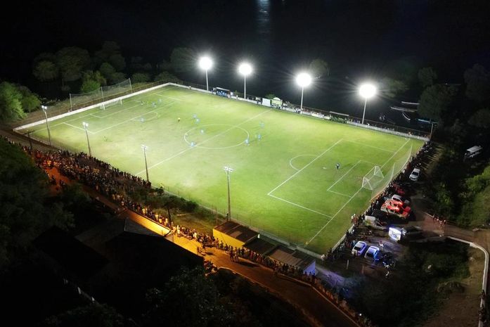 Prefeitura de Piranhas inaugura iluminação do campo do Estádio Barrancão
