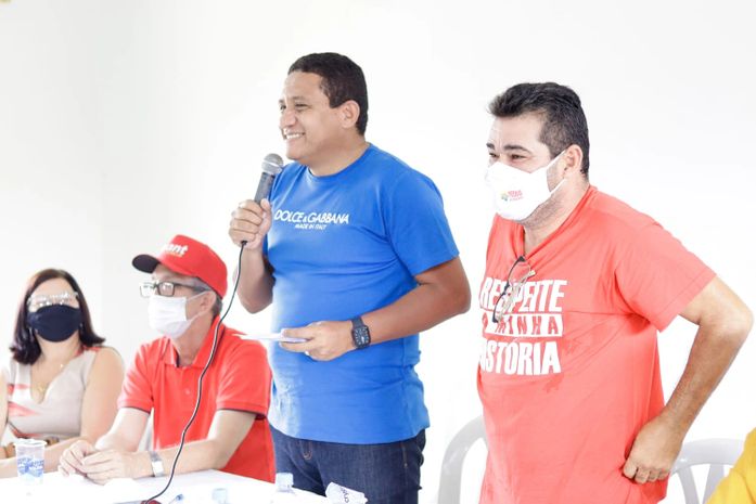 Prefeito toma café da manhã com lideranças e trabalhadores rurais