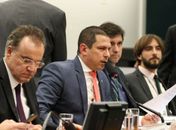 Idade mínima para aposentadoria de policiais permanece em 55 anos