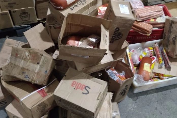 Vigilância Sanitária recolhe 300kg de alimentos impróprios para consumo no Jacintinho