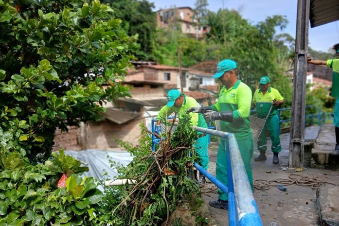 Alurb realiza ações preventivas de limpeza e educação ambiental em Maceió
