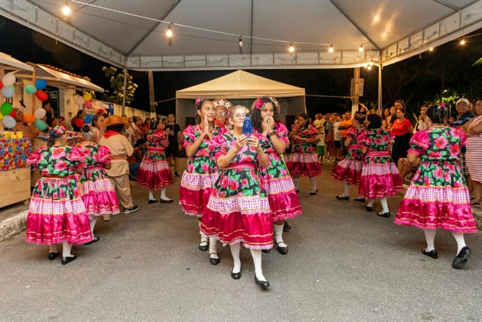 Comidas típicas, música e dança popular marcam encerramento do primeiro ciclo de oficinas culturais