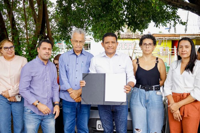 Prefeito Júlio Cezar assina Ordem de Serviço para implantação do corredor Norte/Sul