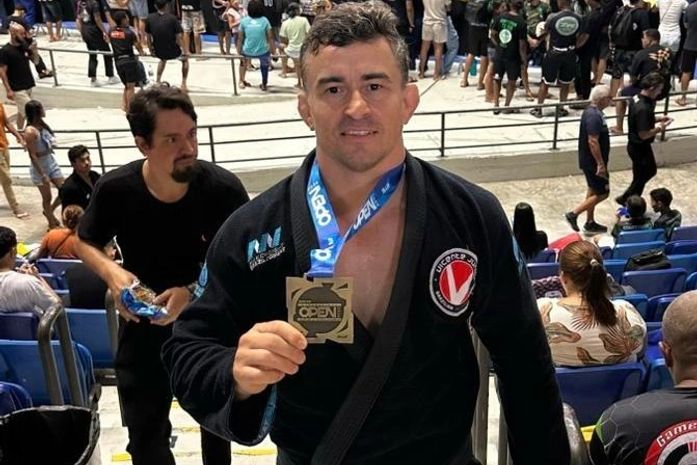 Alagoano mostra força no tatame e conquista pódio em torneio internacional de Jiu-Jítsu