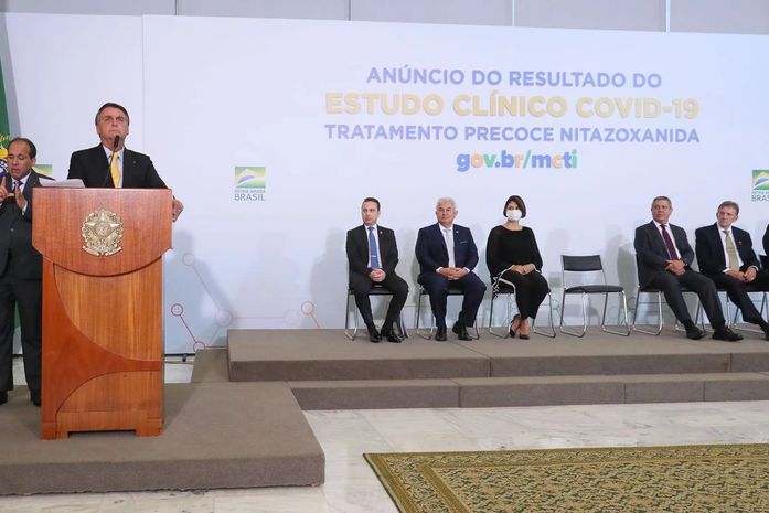 Em cerimônia no Planalto, ministro da Ciência, Tecnologia e Inovação (MCTI), Marcos Pontes, disse que o medicamento não pode ser usado de forma profilática, ou seja, para prevenir a doença.